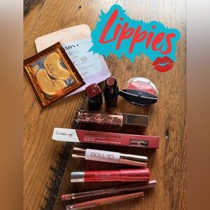 Lippies! Beauty Bundle Of 10- Lip Liners Balm Crayon Color The Crème Shop Reds